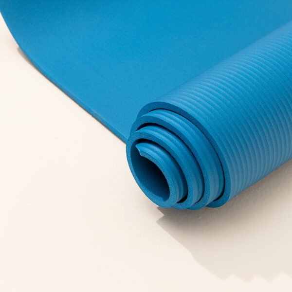 Yoga Mat with Carrying Strap - 15mm Thick Gym Mat for Fitness and Pilates - Image 3